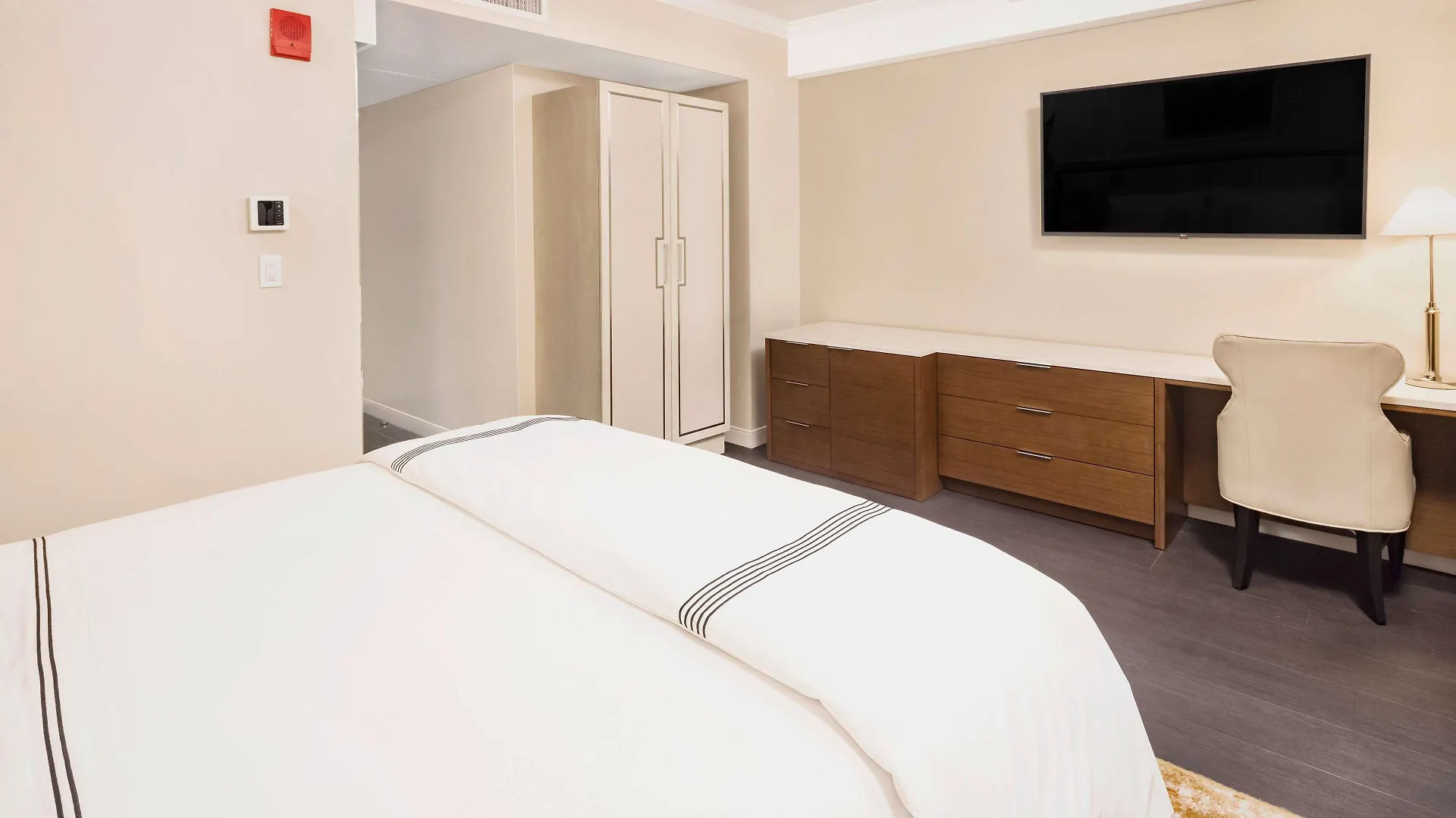 Отель Hilton Club The Quin Нью-Йорк 3*,